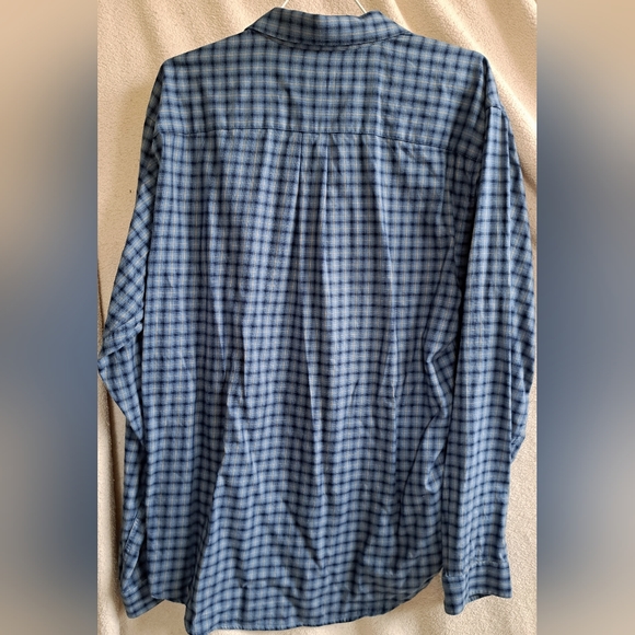 Men's Patagonia Organic Cotton Blue Plaid Long Sleeve Button Up Shirt - Picture 8 of 9